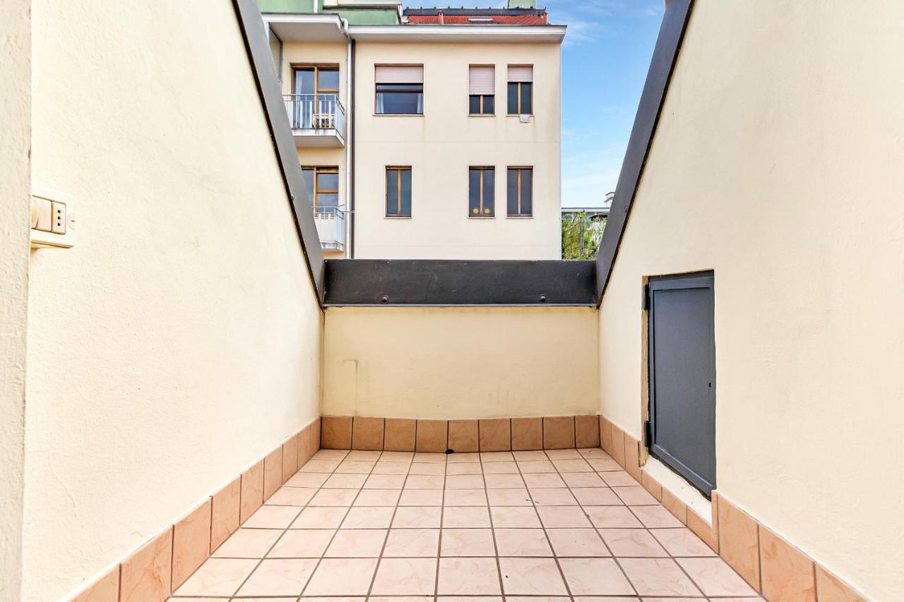 Appartamento Amicis - Affitti Brevi Italia Milan Exterior photo